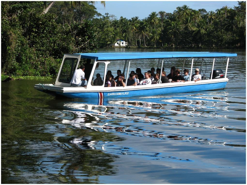 Lirio Lodge Barra de Pacuare Ngoại thất bức ảnh