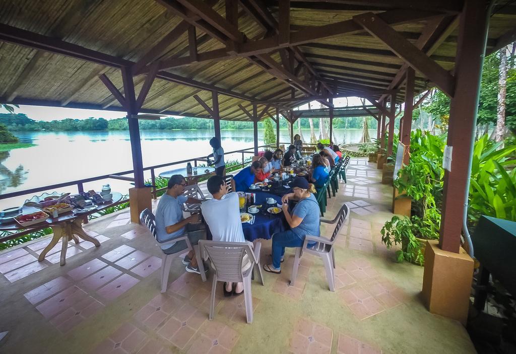 Lirio Lodge Barra de Pacuare Ngoại thất bức ảnh