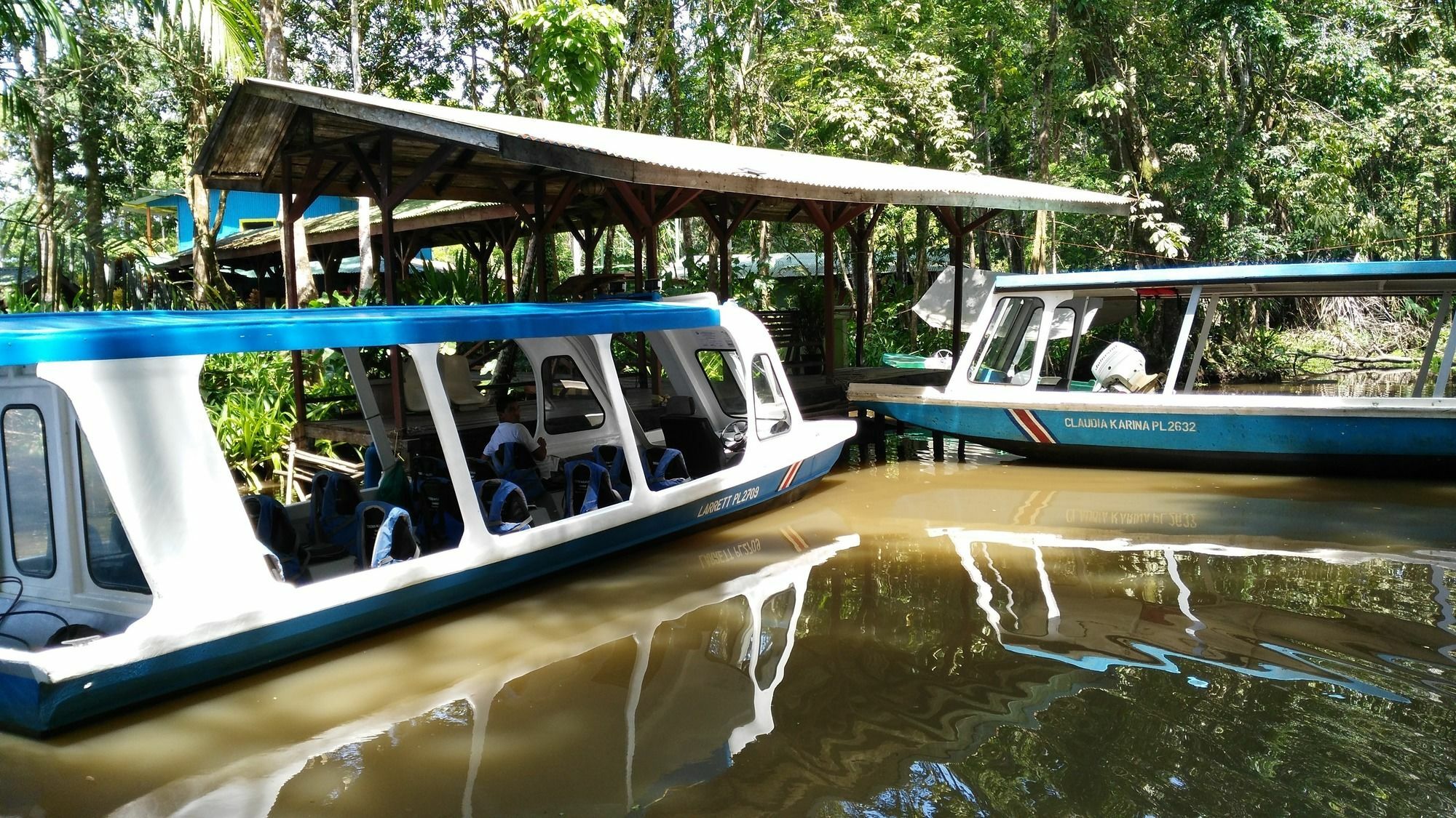 Lirio Lodge Barra de Pacuare Ngoại thất bức ảnh
